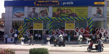 Praktiker Pratik mağazasını Mersin-Tarsus’ta sürpriz indirimlerle açtı
