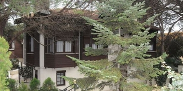 Türkan Şoray evini satışa çıkardı