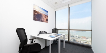 Ofis çalışanlarının tercihi manzaralı ama sakin bir masa