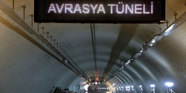 Avrasya Tüneli'nde 24 saat geçiş başladı