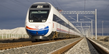 Antalya hızlı trenle İstanbul ve Ankara'ya bağlanıyor