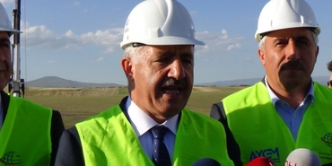 Bakan Arslan, mega projelerde son durumu açıkladı